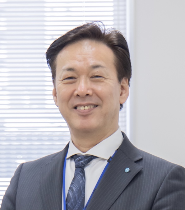 代表 中村 誠